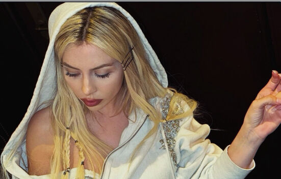 Full leaked Ava max page private onlyfans photo