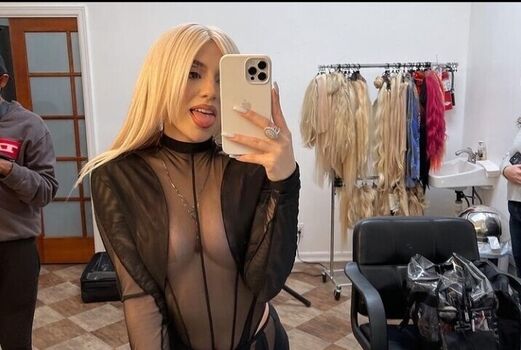 Full leaked Ava max private onlyfans photo