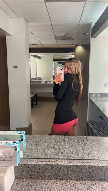 Full leaked Ava nucci page private onlyfans photo