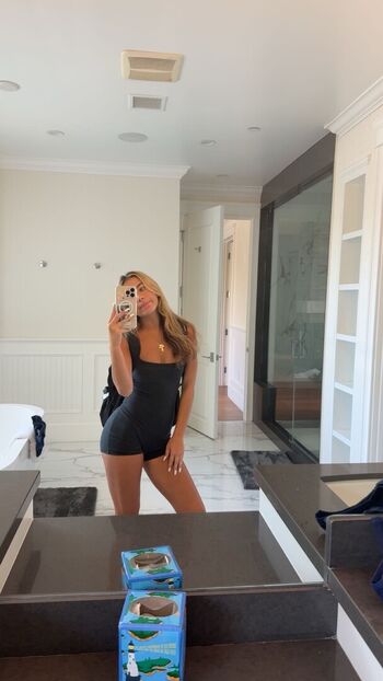 Full leaked Ava nucci page private onlyfans photo