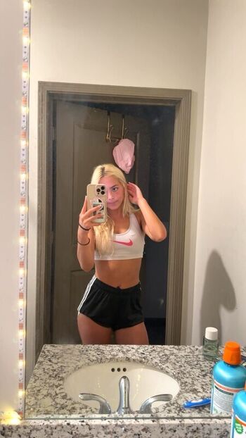 Full leaked Ava nucci private onlyfans photo
