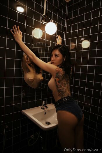 Full leaked Ava r private onlyfans photo