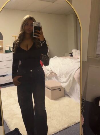 Full leaked Ava schillaci private onlyfans photo