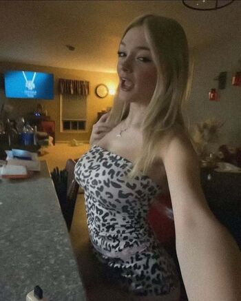 Full leaked Christy canyon/ private onlyfans photo