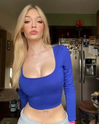 Full leaked Lisa poetry/ private onlyfans photo
