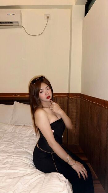 Full leaked Avantika private onlyfans photo