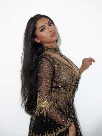Full leaked Avantika private onlyfans photo