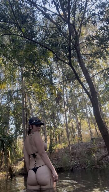 Full leaked Avarn private onlyfans photo