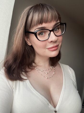 Full leaked Avery edison private onlyfans photo