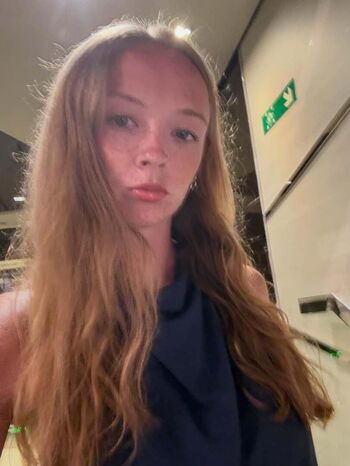 Full leaked Avery shipp private onlyfans photo