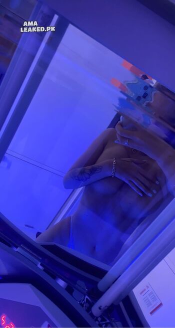 Full leaked Avery t private onlyfans photo