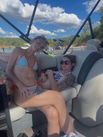 Full leaked Averyshipp private onlyfans photo