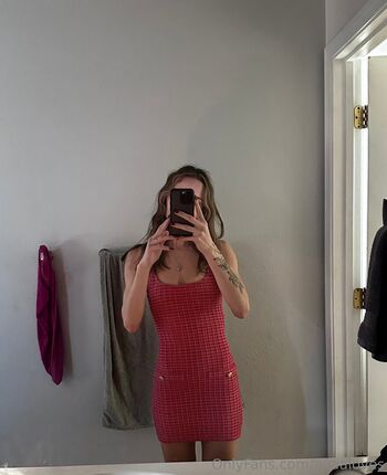 Full leaked Avesfree private onlyfans photo