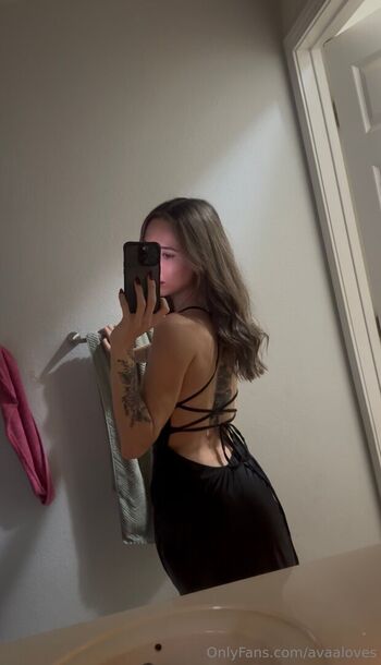 Full leaked Avesfree private onlyfans photo