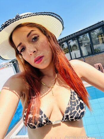 Full leaked Avislovee private onlyfans photo