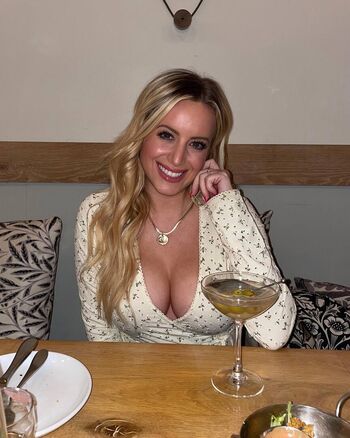 Full leaked Avnoguera private onlyfans photo