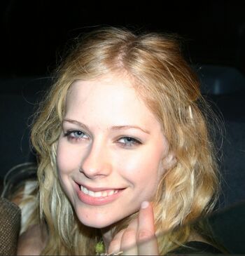 Full leaked Avril lavigne private onlyfans photo