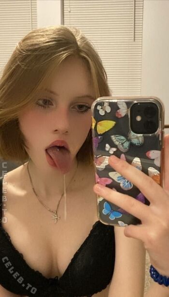 Full leaked Avrrorka private onlyfans photo