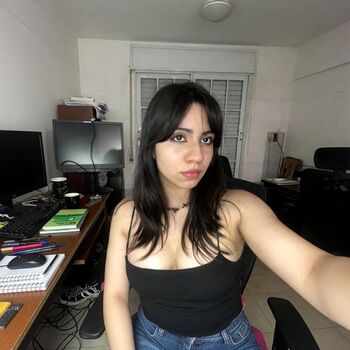 Full leaked Avruuu private onlyfans photo