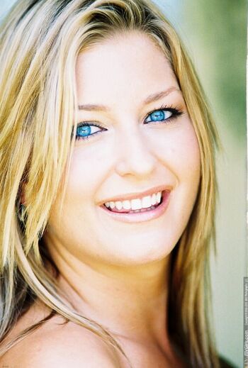 Full leaked Avy scott private onlyfans photo