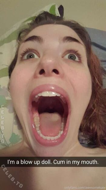 Full leaked Awesomekate private onlyfans photo