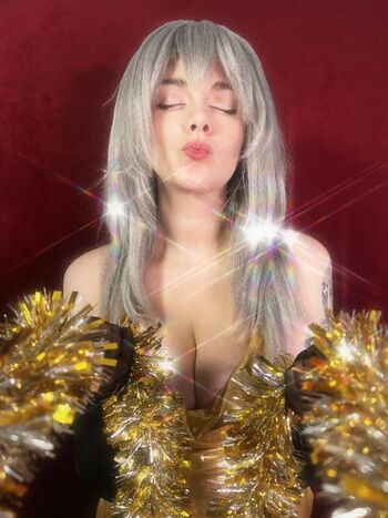 Full leaked Awesomiomi private onlyfans photo