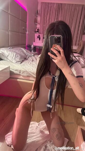 Full leaked Awwsuck private onlyfans photo