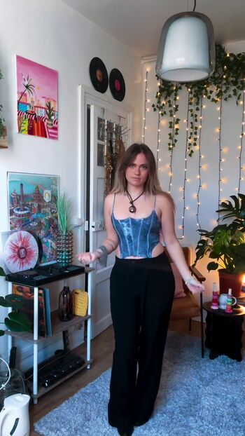 Full leaked Axelle maga private onlyfans photo