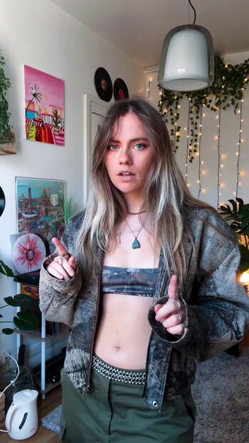 Full leaked Axelle maga private onlyfans photo