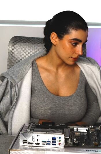 Full leaked Ayaattt private onlyfans photo