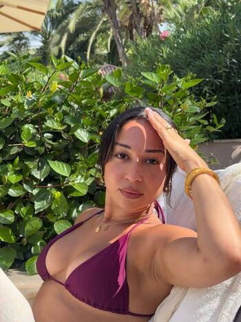 Full leaked Ayame private onlyfans photo
