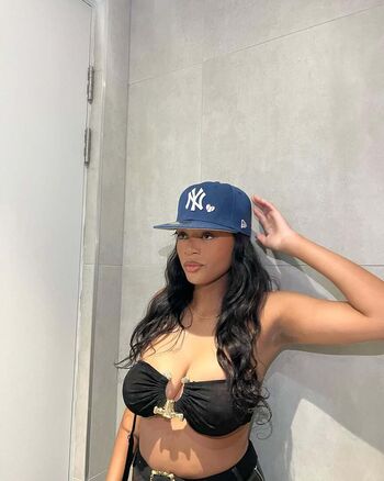 Full leaked Ayanda pambo private onlyfans photo