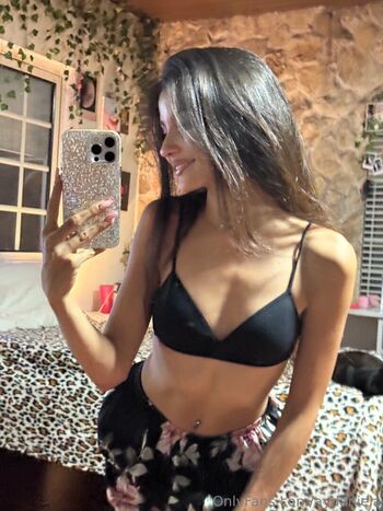 Full leaked Aydaniela private onlyfans photo