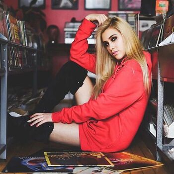 Full leaked Ayeisemi page private onlyfans photo