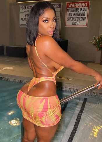 Full leaked Ayesha howard private onlyfans photo
