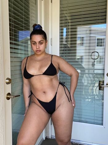 Full leaked Ayeshax page private onlyfans photo