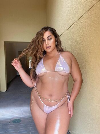 Full leaked Ayeshax private onlyfans photo