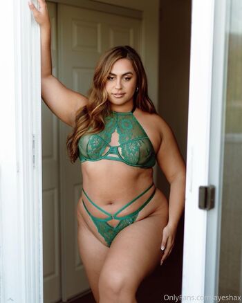 Full leaked Ayeshax private onlyfans photo