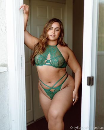 Full leaked Ayeshax private onlyfans photo
