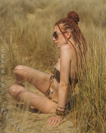 Full leaked Ayla jay page private onlyfans photo