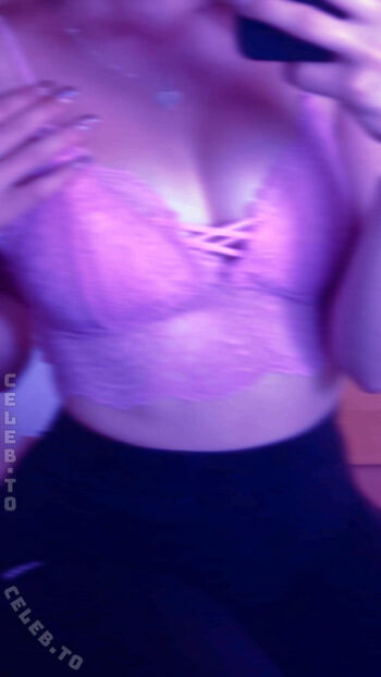 Full leaked Aylahmth private onlyfans photo