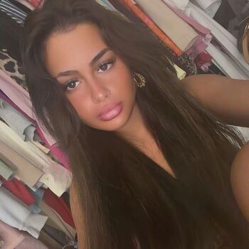Full leaked Aylawingx private onlyfans photo