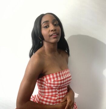 Full leaked Ayo edebiri private onlyfans photo