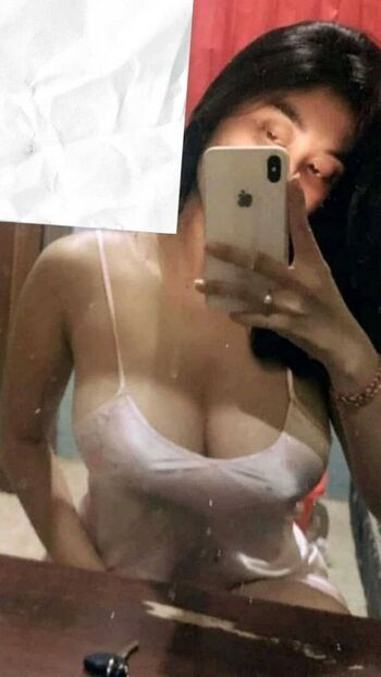 Full leaked Ayu tarisa private onlyfans photo