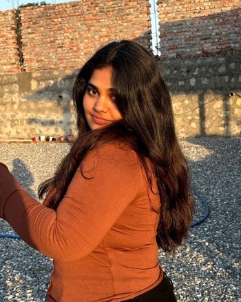 Full leaked Ayushi bhardwaj private onlyfans photo