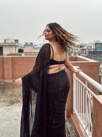 Full leaked Ayushi sharma page private onlyfans photo