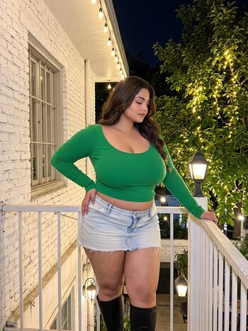 Full leaked Ayushi sharma private onlyfans photo