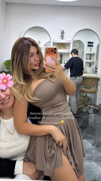 Full leaked Ayysee page private onlyfans photo