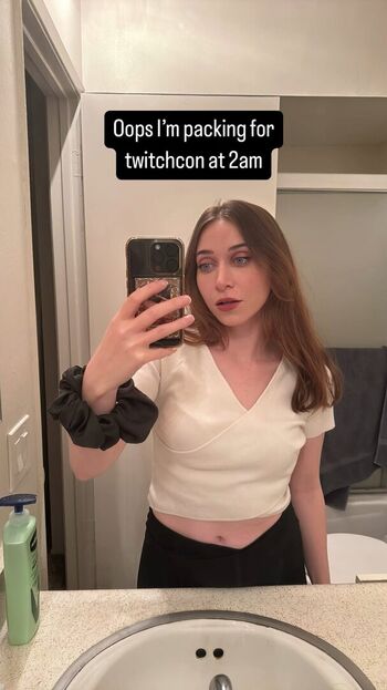 Full leaked Ayytrae private onlyfans photo