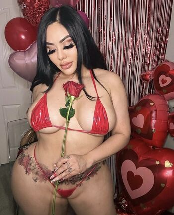 Full leaked Aztec mami private onlyfans photo